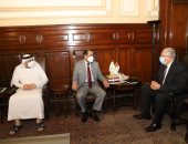وزير الزراعة يبحث مع سفير الإمارات بالقاهرة التعاون فى الاستثمار والبحث العلمى