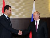 بعد فوز الأسد بولاية رئاسية رابعة.. بوتين مهنأ الرئيس السورى: سنواصل دعم جهود محاربة الإرهاب والدفع بالتسوية السياسية وإعادة الإعمار.. الكرملين: أهم إنجازات الرئيس تفادى كارثة سقوط سوريا بأكملها بيد الإرهابيين