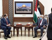 رسالة من الرئيس السيسي لأبو مازن تؤكد حرصه على مقدرات الفلسطينيين.. يوفد رئيس المخابرات العامة لإجراء مباحثات مع إسرائيل حول تثبيت وقف إطلاق النار وإعادة الإعمار.. ويوجه باستمرار الاجتماعات لحل مشكلة الأسرى