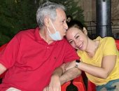 منة شلبى تحتفل بعودة والدها من الخارج: "الباشا نورنا"