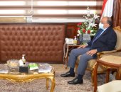 وزير التنمية المحلية يوجه بسرعة البدء فى مشروعات مركز نصر النوبة بأسوان