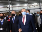 وزير القوى العاملة يفتتح أول حضانة دولية لأبناء العاملين بمصنع بالإسماعيلية