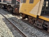 النيابة تعاين موقع حادث تصادم جرار بقطار الطوالى بالسد العالى بأسوان