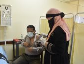 جامعة الأقصر تواصل فعاليات حملة تطعيم هيئة التدريس بلقاح فيروس كورونا.. صور