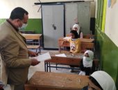 محافظ شمال سيناء يتفقد لجان الإعدادية ومركز توزيع الأسئلة ويطمئن على الاستراحات