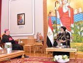البابا تواضروس الثانى يستقبل سفير الفاتيكان بالقاهرة.. صور