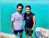 أحمد حسن مع محمد صلاح في الجونة 
