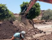 الانتهاء من الرفع المساحى لمشروع الصرف الصحي بشوارع كوم الصعايدة ببنى سويف