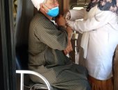 "صحة الشرقية": تطعيم المواطنين بلقاح كورونا بمكاتب البريد والكنائس والمصانع