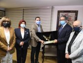 وزير السياحة والآثار يستعرض أبرز إنجازات الوزارة والوضع السياحى الراهن فى ندوة لحزب مستقبل وطن.. ويؤكد: مصر شهدت أضخم اكتشافات أثرية خلال الفترة الماضية.. والدولة حريصة على دعم القطاع والحفاظ على العمالة.. صور