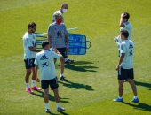 سلبية مسحة كورونا للاعبي إسبانيا لليوم الثالث وترقب نتيجة يورنتى