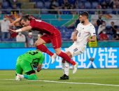 مدافع تركيا يفتتح أهداف اليورو بالخطأ فى مرماه لصالح ايطاليا.. فيديو