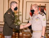 وزير الدفاع يلتقى قائد الحرس الوطنى الأمريكى خلال زيارته الرسمية لمصر..فيديو