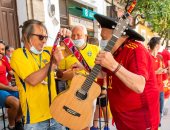 الجماهير تعيش أجواء ما قبل كورونا قبل لقاء إسبانيا والسويد فى يورو 2020.. صور