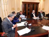 رئيس نقابة القطاع الخاص يطالب "تشريعية النواب" بإعادة النظر بشروط المعاش المبكر.. صور