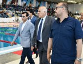 وزير الرياضة ونظيره الفلسطيني يشهدان بطولة الجمهورية للسباحة ويتفقدان المدينة الرياضية