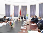 "القابضة للمياه" تعقد جمعية عمومية لشركات المياه لمتابعة تنفيذ مشروعات حياة كريمة 