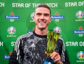 برشلونة يستهدف ضم جوسينس مدافع ألمانيا