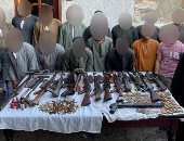 ضبط 20 متهم بحوزتهم 20 سلاح ناري في حملة أمنية بأسيوط