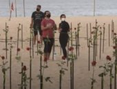 وقفة بالورود على شواطئ ريو دى جانيرو لتخليد ضحايا كورونا.. فيديو