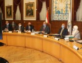 محافظ القاهرة يوجه برفع الخدمات المقدمة للمواطنين بقطاعات الطرق والكبارى