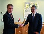 تفاصيل لقاء العنانى مع وزير الدولة بوزارة الاقتصاد ومفوض الحكومة الفيدرالية للسياحة بألمانيا