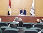 محافظ بنى سويف يلتقى طلاب مدرسة واقعة غش الشهادة الإعدادية