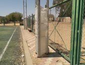 خرج يلعب كرة قدم فعاد جثة هامدة.. طفل يفقد حياته داخل ملعب كرة قدم بالواحات البحرية فى الجيزة والفاعل "ماس كهربائي".. والد الضحية لم يتهم أحدا ويرفض تشريح الجثمان.. والأم المكلومة تطالب بمحاسبة المهملين.. صور