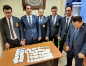 جمارك مطار شرم الشيخ تحبط محاولة تهريب عدد من الأقراص والكبسولات المخدرة