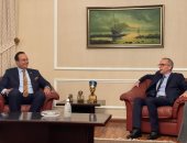 "الرعاية الصحية" تتعاون مع الإمارات بالصحة الإلكترونية والذكاء الاصطناعى