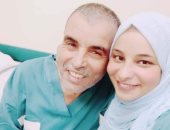 "زمزم" تتبرع لوالدها بجزء من كبدها بمستشفى المنصورة الجامعى