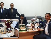 جمارك مطار القاهرة تحبط محاولة تهريب ساعات ثمينة ومشغولات ذهبية.. صور