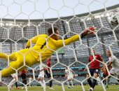 مباريات اليورو.. الدنمارك تتقدم على التشيك مبكرا بهدف ديلاني "فيديو"