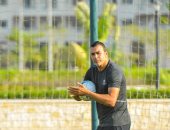 ضياء السيد والحضري يتابعان مباراة المقاولون وإنبي بالجولة الثانية