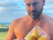 عمرو يوسف بائع مانجو والسعدني ساخرا: معاك واسطة من الإسماعيلية أكيد