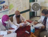 توقيع الكشف الطبى على 998 مريضا بالقافلة الطبية بقرية كفر ربيع بمركز تلا