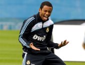 ريال مدريد يحتفى بالموسم الخامس عشر لـ مارسيلو بـ"نيولوك"