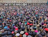 مظاهرات فى إسبانيا اعتراضا على مقتل شاب مثلى على يد 7 أشخاص.. صور