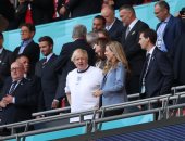 رئيس وزراء إنجلترا: ننتظر كأس يورو 2020 فى الوطن