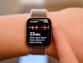 ساعة أبل تنفذ حياة امرأة تعرضت لنوبة قلبية.. اعرف إزاى؟