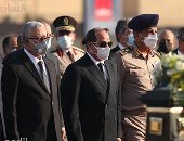 الرئيس السيسي وقرينته يصلان النصب التذكاري لحضور جنازة السيدة جيهان السادات.. صور
