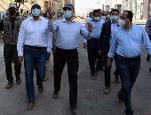 رئيس الوزراء يتفقد الموقف التنفيذى لمشروعات العاصمة الإدارية الجديدة.. ويتجول بالأحياء السكنية المختلفة.. ويؤكد: تكليفات واضحة من الرئيس السيسي بالالتزام بالبرامج الزمنية للتسليم وجودة التنفيذ