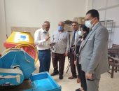 وفد البرنامج الرئاسى يشيد بالقوى العاملة لتوفيرها فرص عمل بالإسماعيلية.. صور