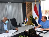 محافظ أسوان يؤكد تذليل كافة العقبات أمام مسيرة نادى أسوان بالدورى