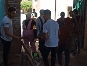 توافد طلاب الثانوية العامة بأسيوط على لجان الامتحانات.. لايف