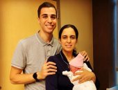 علي فرج ونور الطيب بطلي الاسكواش يرزقان بفريدة