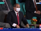 الرئيس السيسى يطلق المؤتمر الأول لمبادرة حياة كريمة ويرحب بالحاضرين: كل سنة وانتم طيبين وسعيد جدا بيكم.. وأعلام مصر تكسو استاد القاهرة.. ونسمة محجوب تحيى الحفل.. والإعلامية نانسى نور: رئيسنا قائد حلمنا.. صور