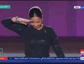 شيرين تلقى التحية العسكرية أمام الرئيس بمؤتمر حياة كريمة.. وتغنى "مصر دايما"