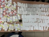 ضبط راكبة أجنبية من أصل مصرى بحوزتها 1409 أقراص ترامادول بمطار القاهرة