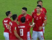 رقص لاعبى الأهلي في ملعب محمد الخامس بعد حصد النجمة العاشرة.. فيديو